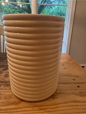 Vintage Sally Designs Wastebasket Cream Ribbed Plastic Trash Can